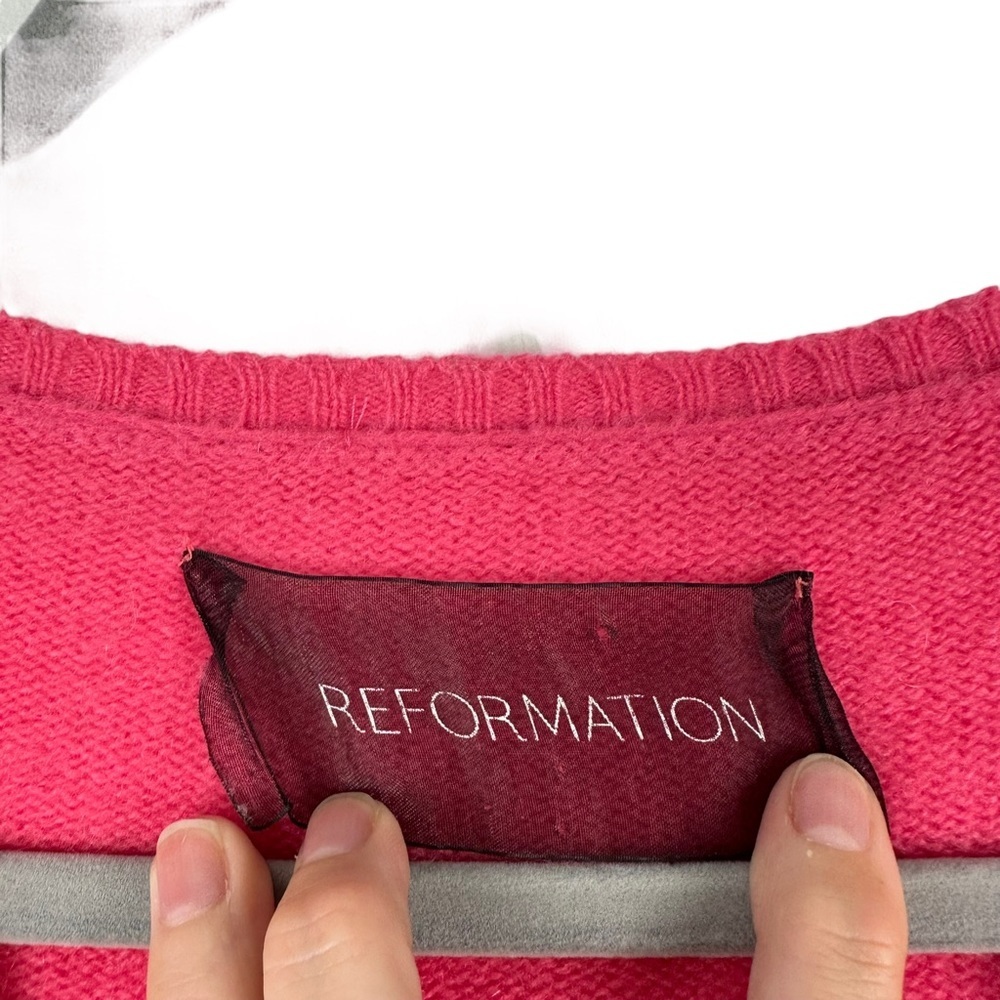 Reformation Sz XS/S Women's Pink Dollar $ Sign Vneck‎ Sweater - Picture 3 of 11